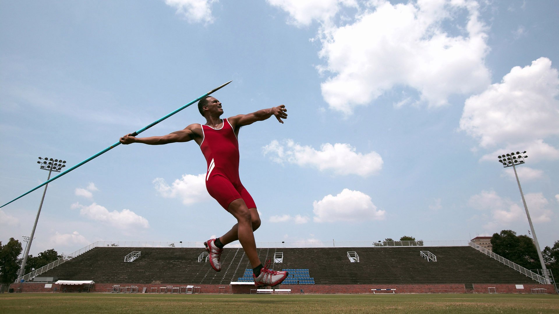 爱游戏 电竞-_运动员的慈善事业:用行动传递正能量_,运动员贡献